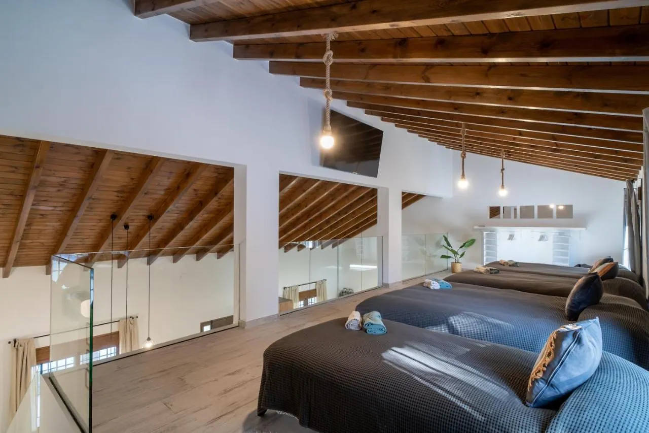 Casa Rural De Diseno Con Piscina Y Barbacoa Malaga Holiday home